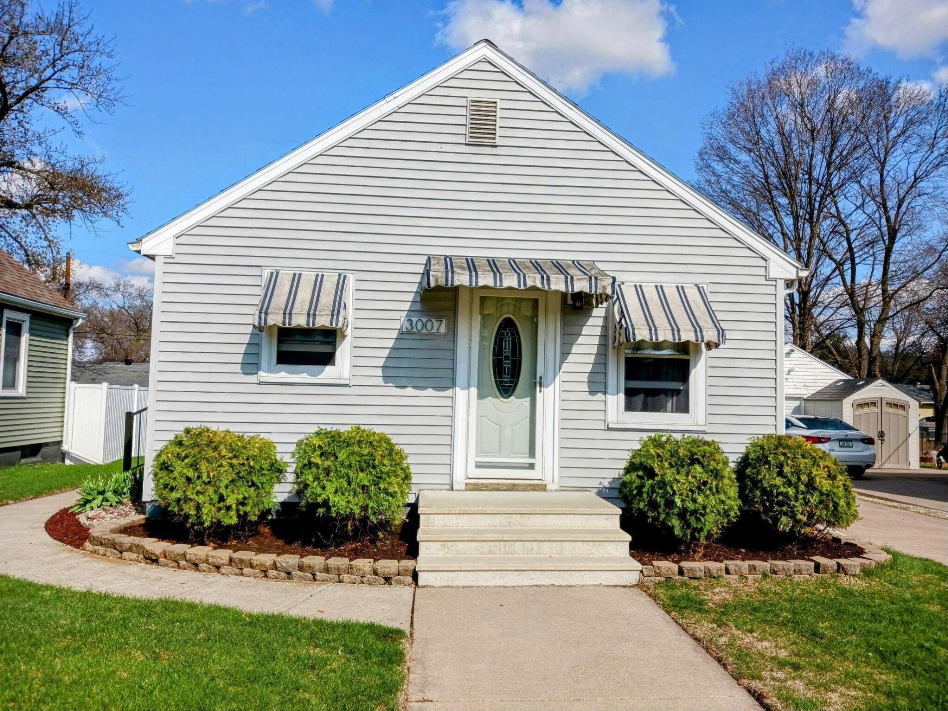 La Crosse Home, WI Real Estate Listing