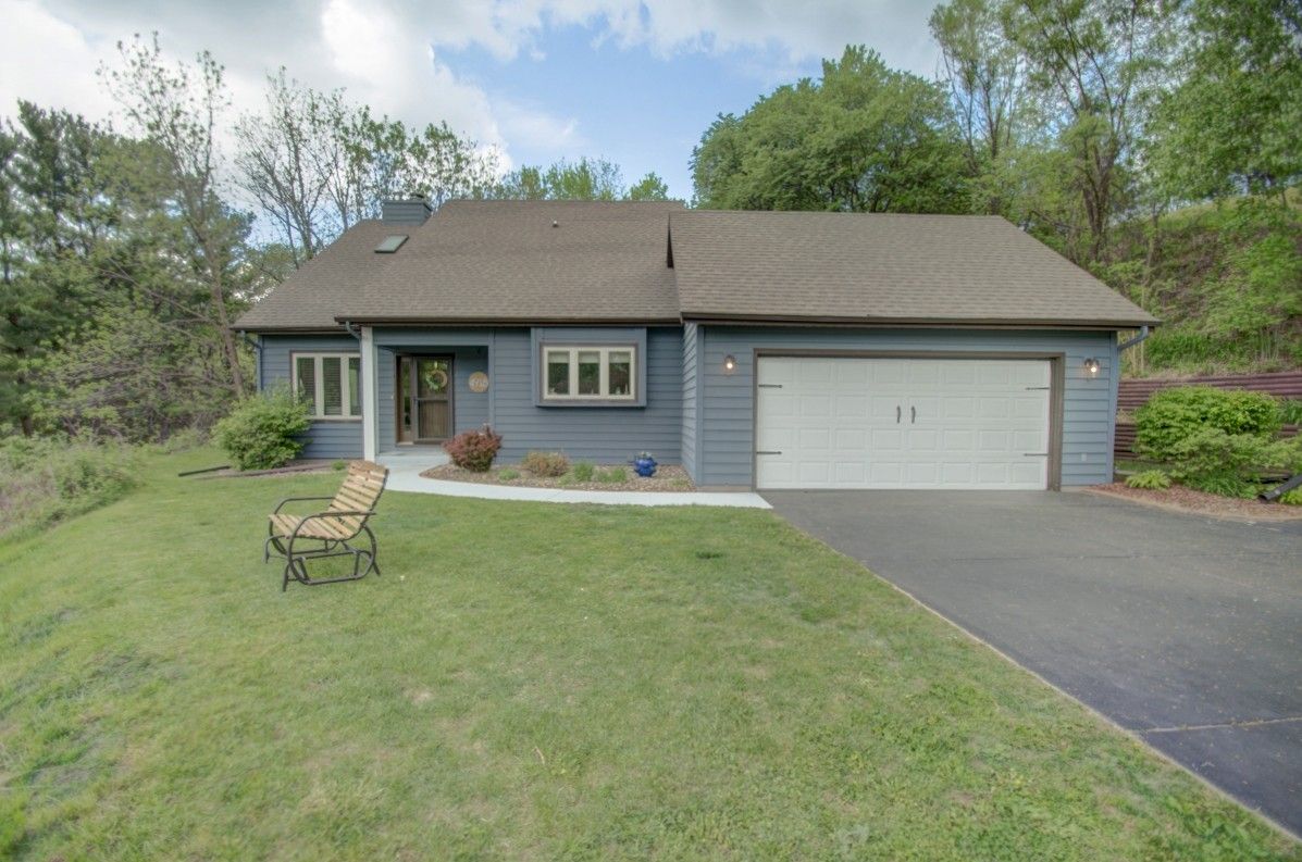 Onalaska Home, WI Real Estate Listing