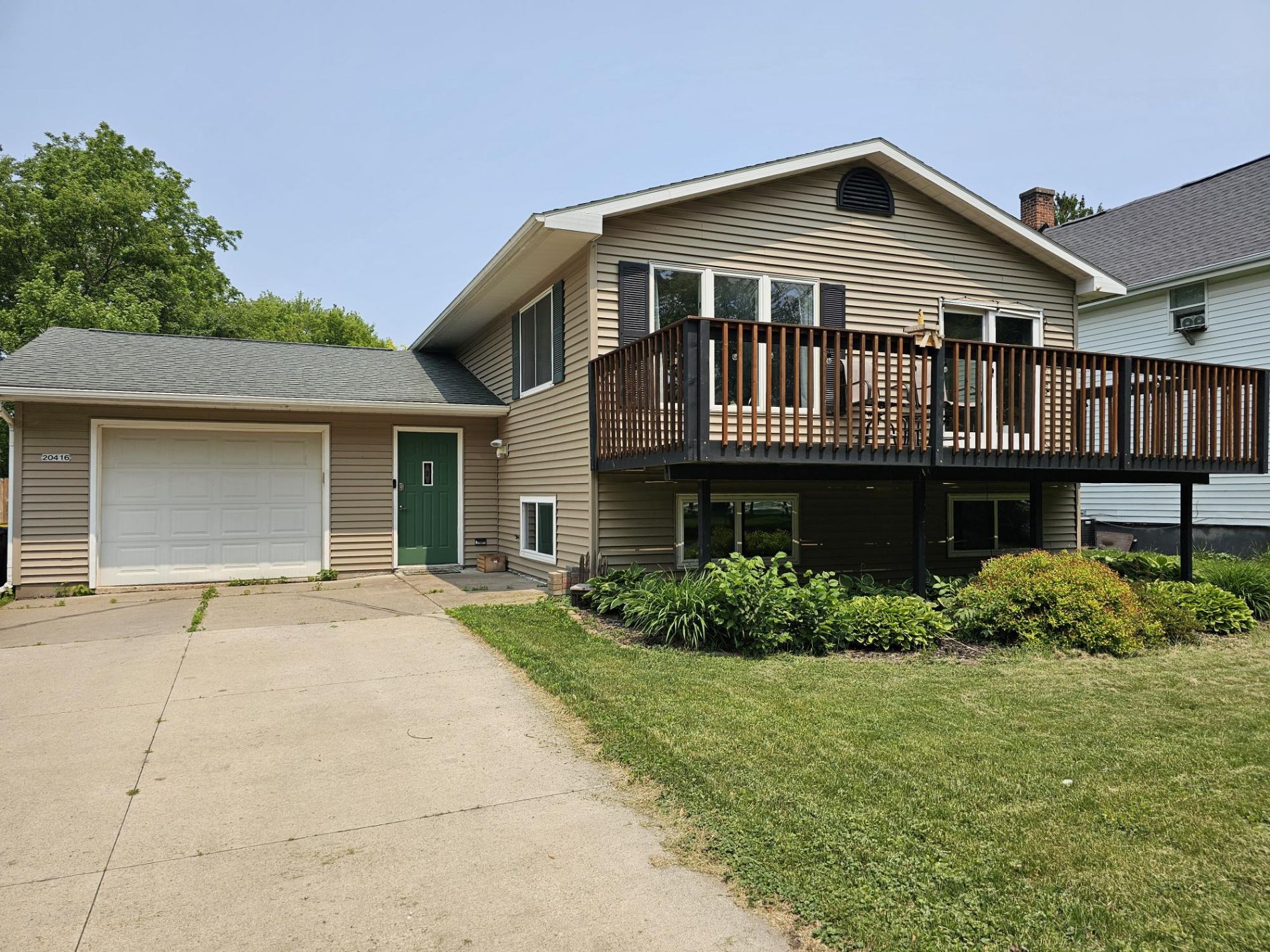 Galesville Home, WI Real Estate Listing